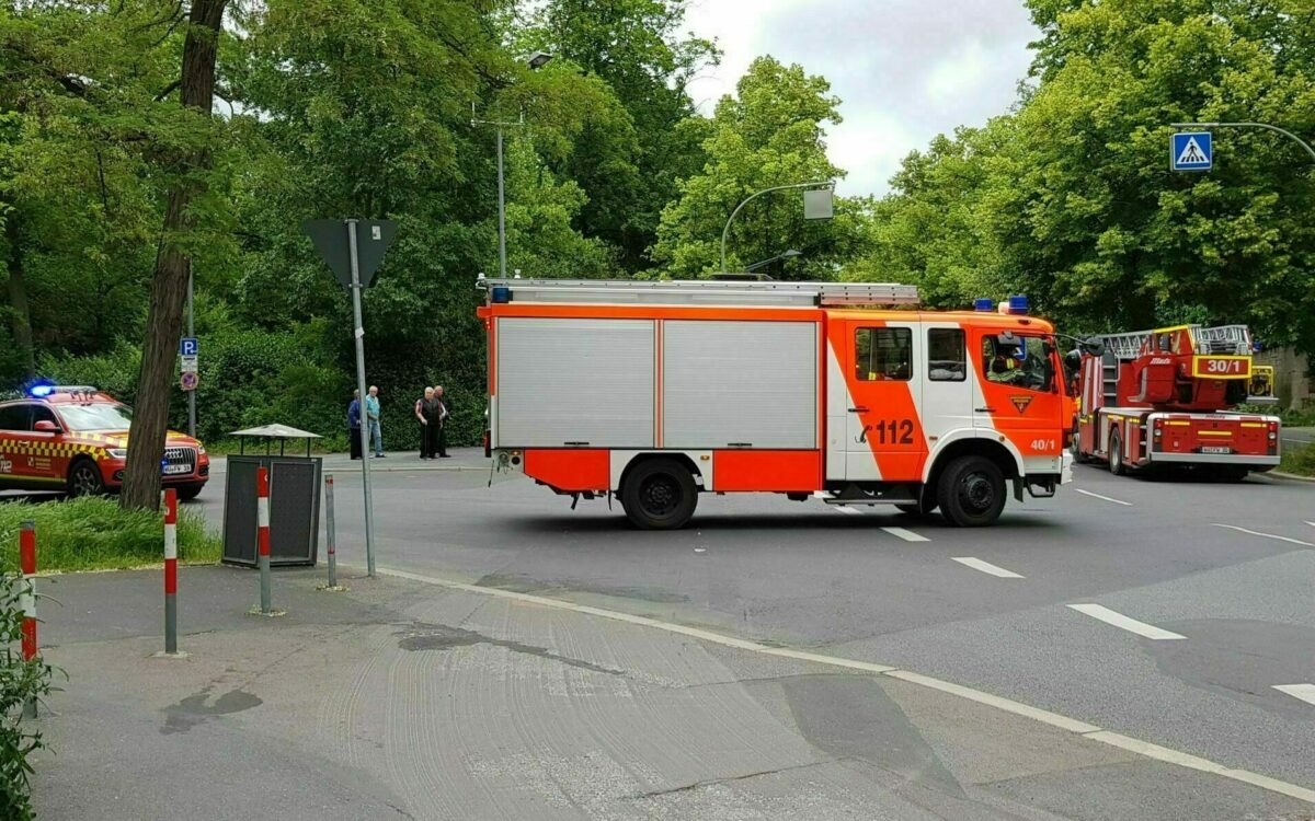 Feuerwehr Würzburg Fahrzeug Einsatz Feuerwehr Würzburg Fahrzeug Einsatz